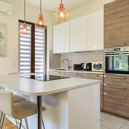 Casa Nives - By Impero House Apartman *